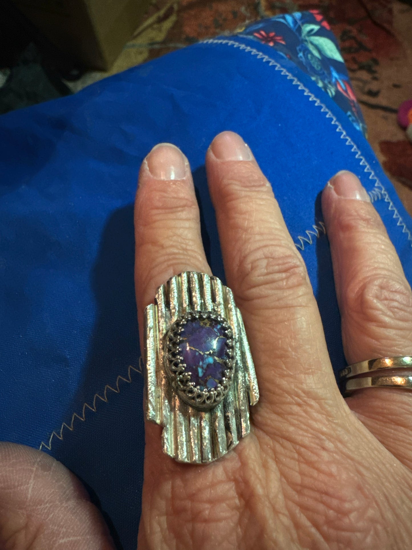 Sterling silver.925 with Mohave stone